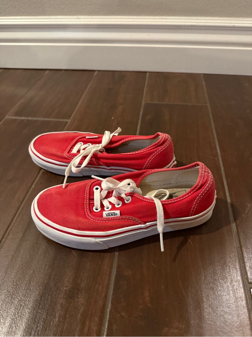 Vans - Picture 2 of 5
